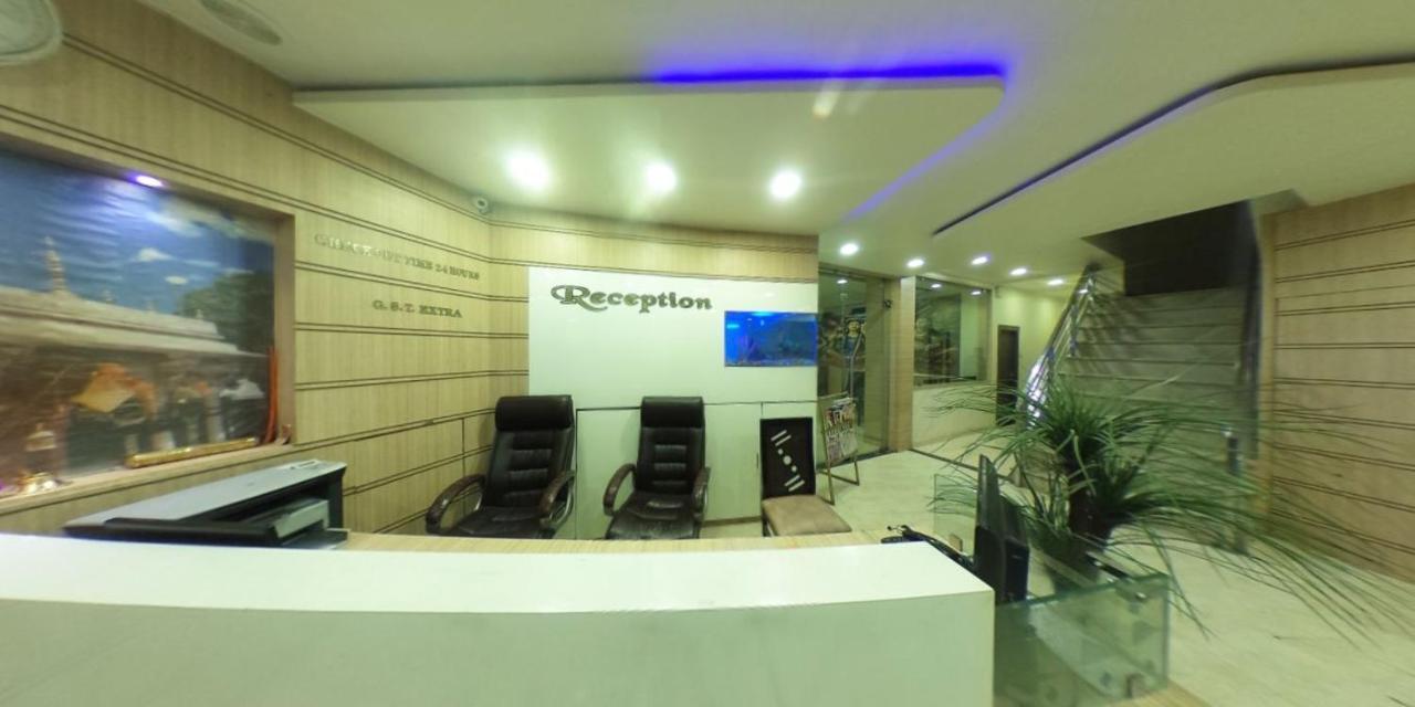 金士威酒店 阿杰梅尔 外观 照片